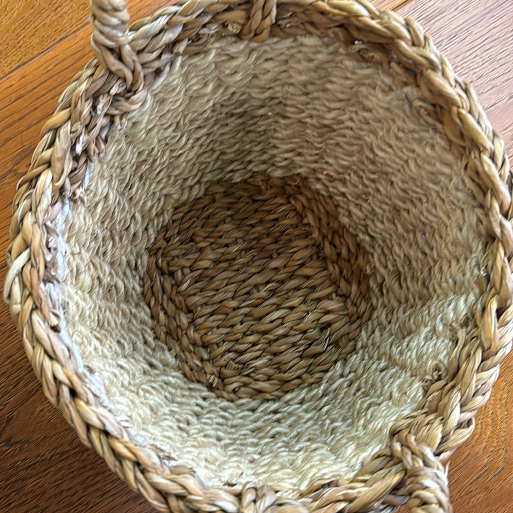 Handmade Rattan Basket - Picture 3 of 7